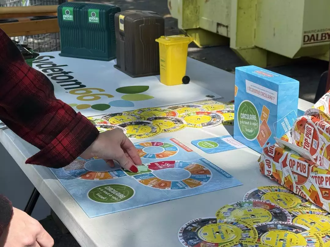 Apprendre à trier des déchets de façon ludique