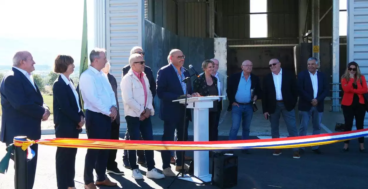INAUGURATION DU QUAI DE TRANSFERT DES DECHETS MENAGERS A UR