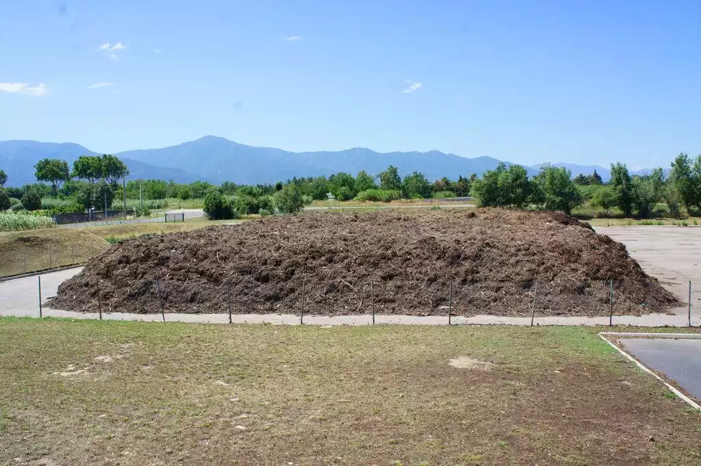 Visite de la plateforme de déchets végétaux du SYDETOM66